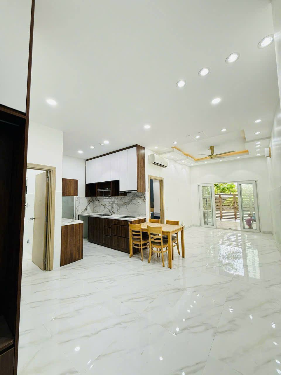 Thu Huong Land - Minh Thái Luật sư và Bất động sản