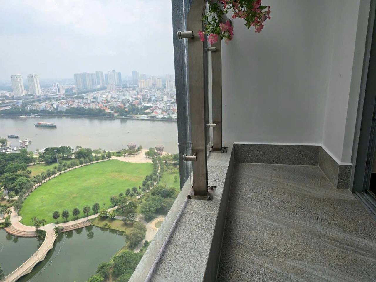 Thu Huong Land - Minh Thái Luật sư và Bất động sản